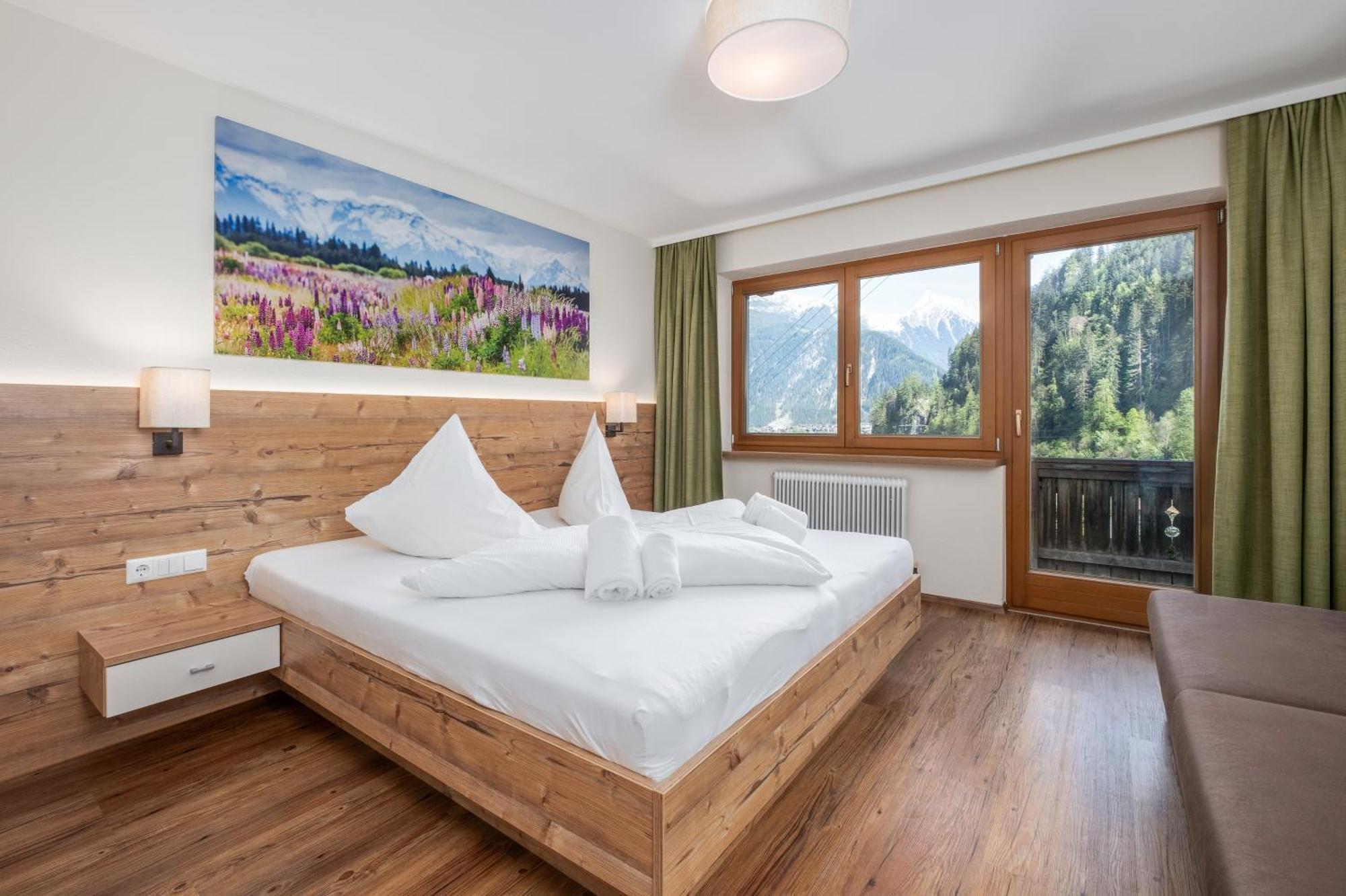 Haus Tuxerklamm Apartment Mayrhofen Exterior foto